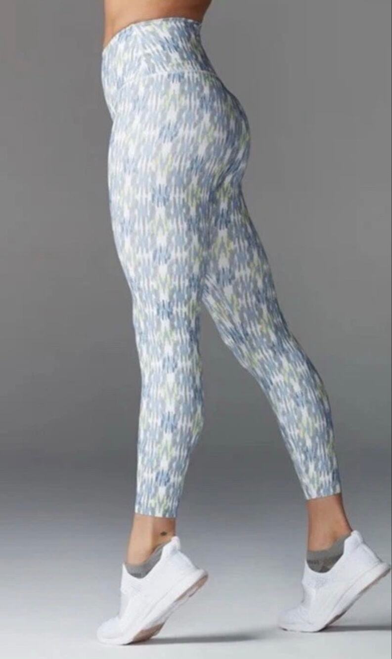 Tavi Active High Waisted 7/8 Leggings blue and white "Ikat" design small
